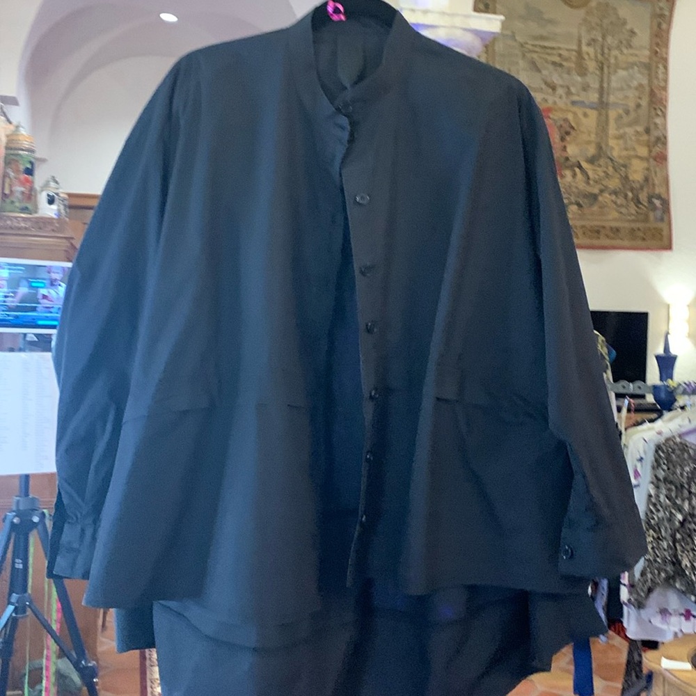 Kedem Sasson High-Low Black Shirt